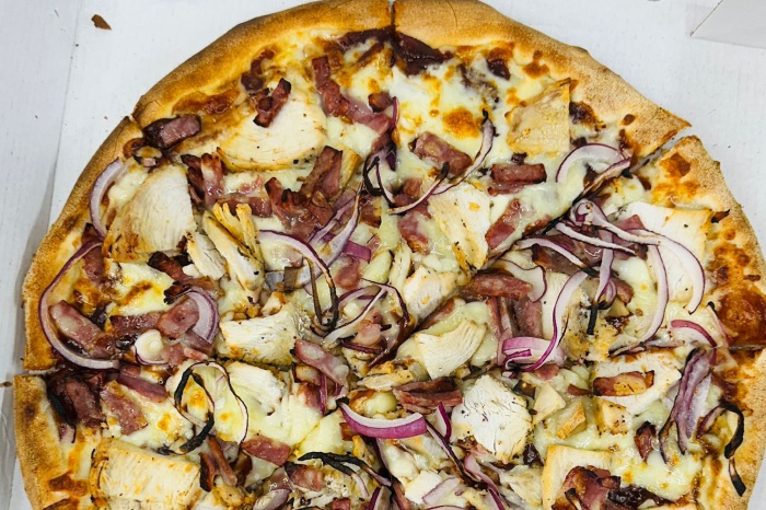 BAP takeaway Paisley Bapizza Perfection